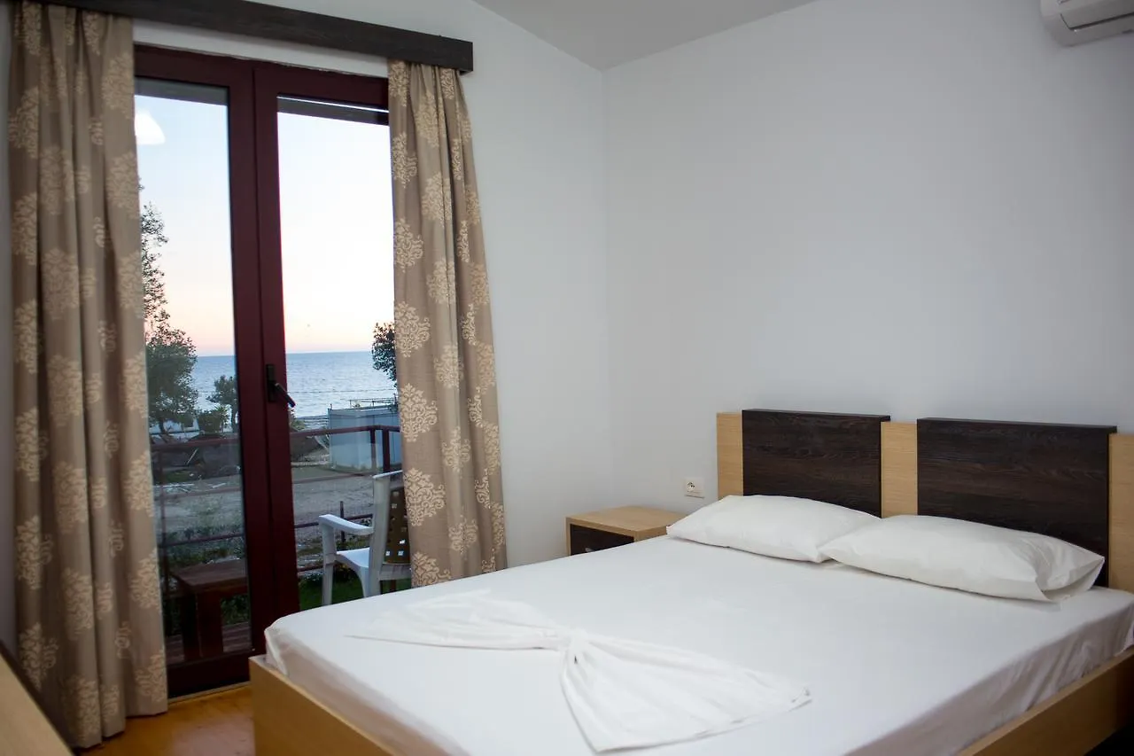 Dream Rooms Drimadhes Dhermi Lodge